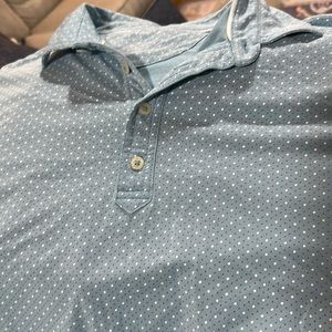 Large Johnnie O performance polo. Worn 5 times tops.